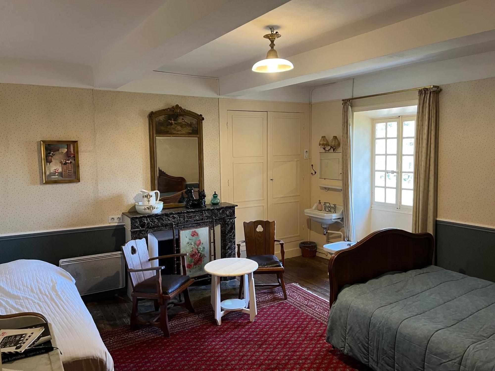 Domaine De L'Amiral Bed & Breakfast Saint-Laurent-du-Pape Dış mekan fotoğraf
