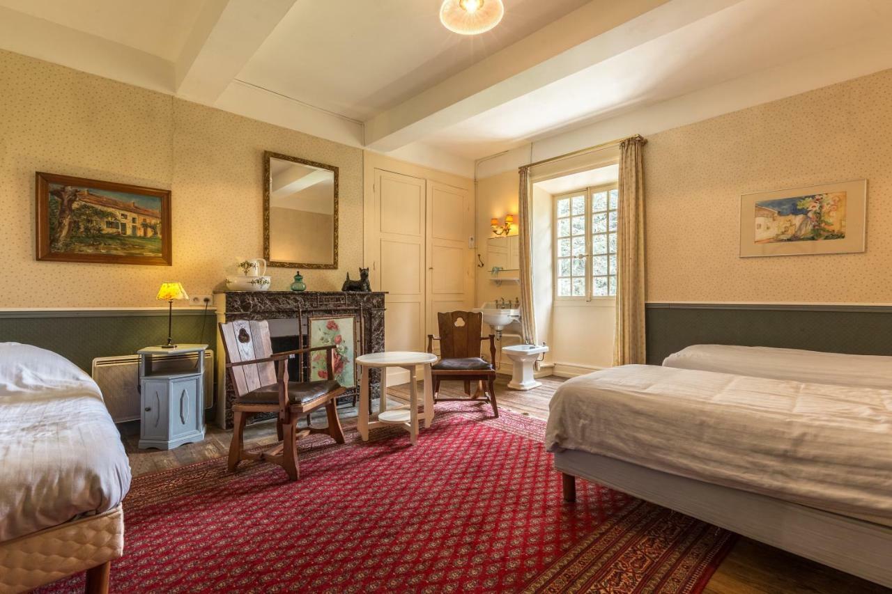 Domaine De L'Amiral Bed & Breakfast Saint-Laurent-du-Pape Dış mekan fotoğraf