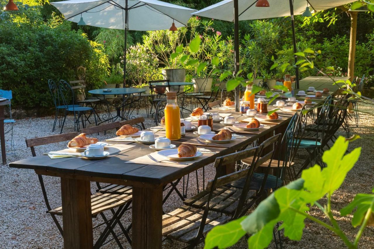 Domaine De L'Amiral Bed & Breakfast Saint-Laurent-du-Pape Dış mekan fotoğraf