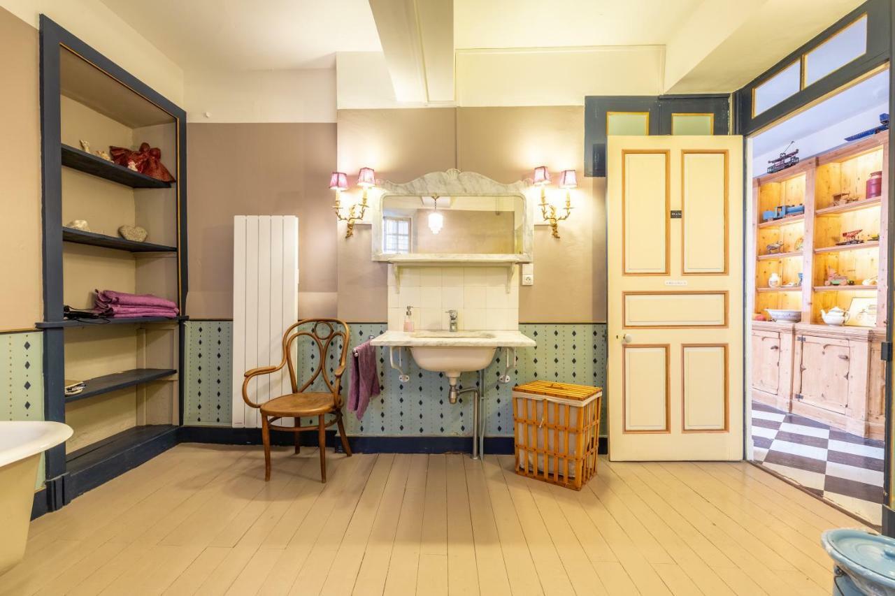 Domaine De L'Amiral Bed & Breakfast Saint-Laurent-du-Pape Dış mekan fotoğraf