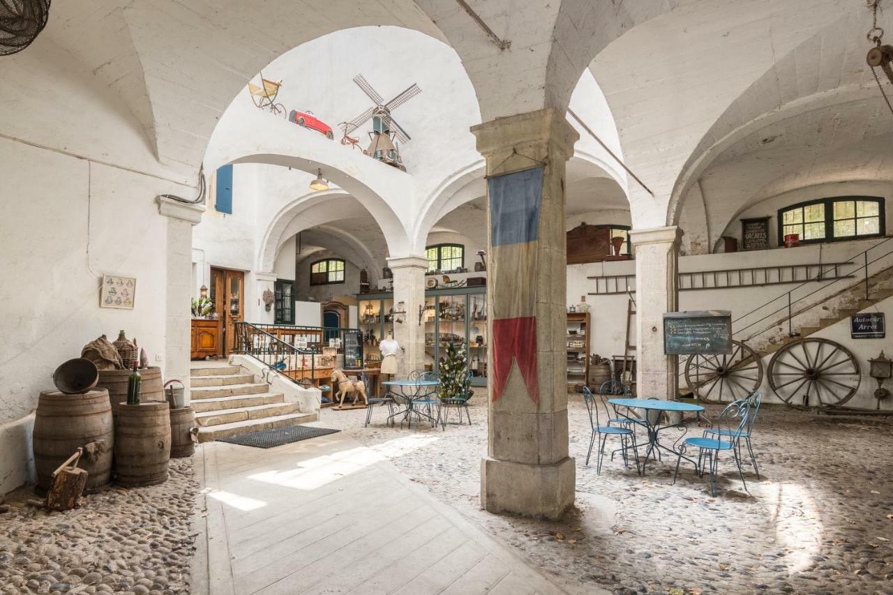 Domaine De L'Amiral Bed & Breakfast Saint-Laurent-du-Pape Dış mekan fotoğraf